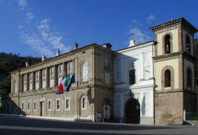 Mercato San Severino: Palazzo di città